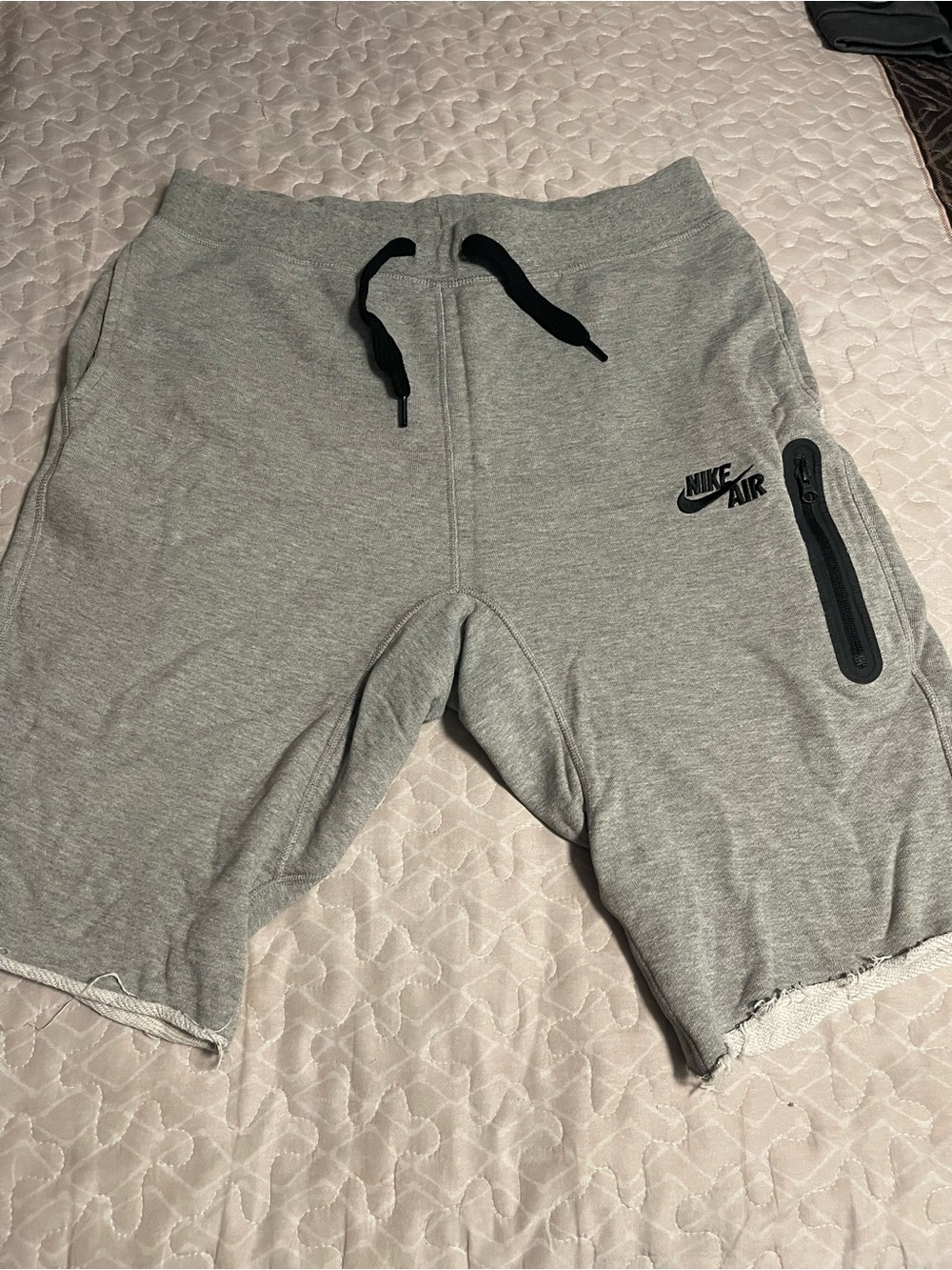 Nike Shorts - Picture 2 of 7